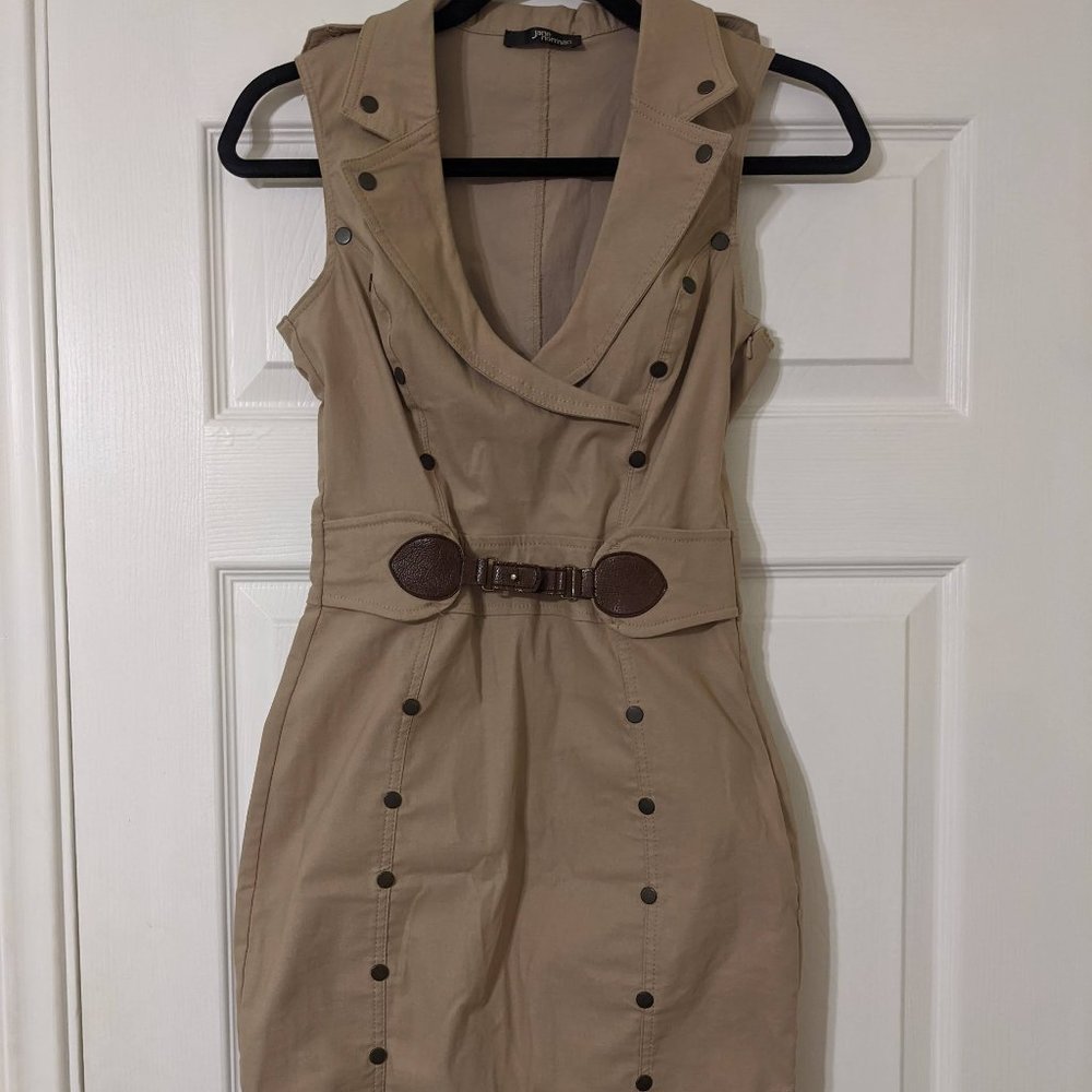 Jane Norman beige fitted dress US XS/0-2